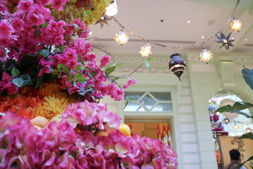 floral displays in the buffet at Wynn