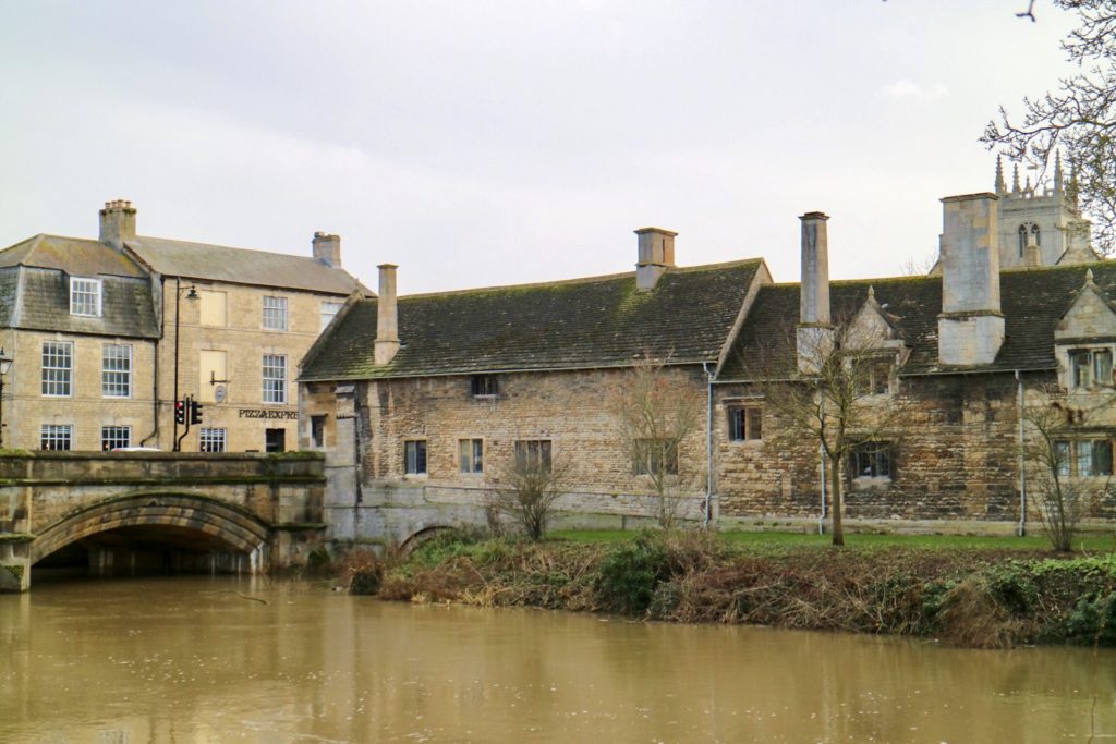 houses in stamford